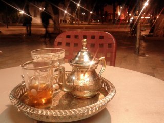 Tea for Christmas, Rabat.